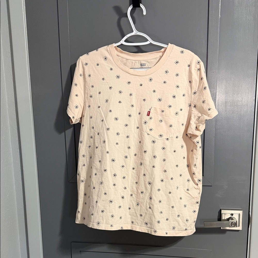 Levi's Peach Perfect Crew T-Shirt